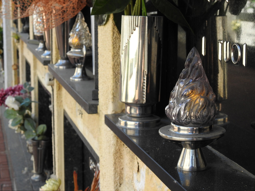Nuovi orari dello sportello per l’illuminazione votiva cimiteriale di ASP