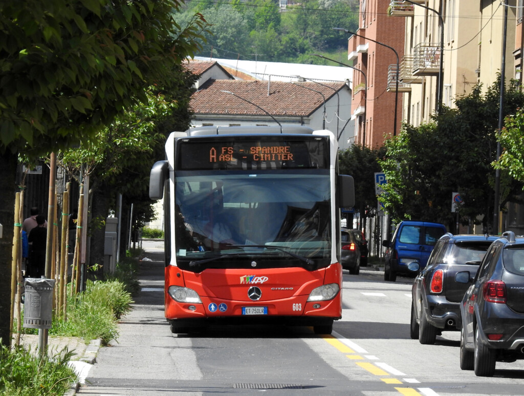 Per la festività di Ognissanti passaggi più frequenti dei bus di ASP diretti al Cimitero